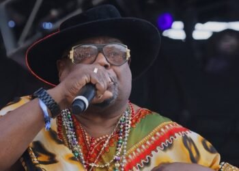 George Clinton sues UMG, alleging over $1.1M in royalties have been withheld for more than three years