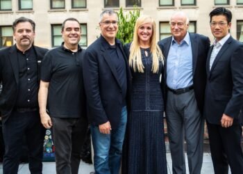 Stevie Nicks, Melissa Etheridge and Jackson Browne to perform at City of Hope’s 2026 Spirit of Life Gala honoring Primary Wave’s Larry Mestel Stevie Nicks, Melissa Etheridge and Jackson Browne to perform at City of Hope’s 2026 Spirit of Life Gala honoring Primary Wave’s Larry Mestel