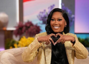 Muni Long Reveals Lupus Battle Led To Double Lung Transplant