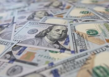 Napster’s ‘$3bn investor’ charged with fraud as US authorities say the money never existed