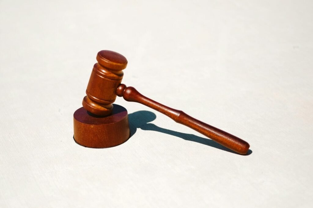 Judge gives Muvox 14 days to serve BMG with patent lawsuit – or the case gets dismissed Judge gives Muvox 14 days to serve BMG with patent lawsuit – or the case gets dismissed