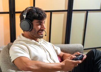 Audeze’s flagship gaming headphones now have adaptive noise cancelling for ultimate focus