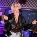 Watch Robyn Cover Erasure’s “Always” Watch Robyn Cover Erasure’s “Always”