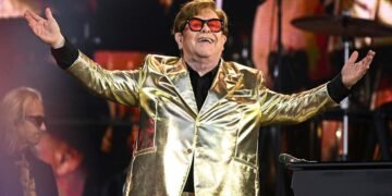Elton John Planning Las Vegas Hologram Residency (Report)