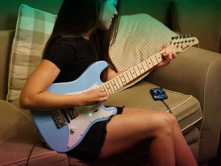 Can Jamstik finally make MIDI guitar stick? Can Jamstik finally make MIDI guitar stick?