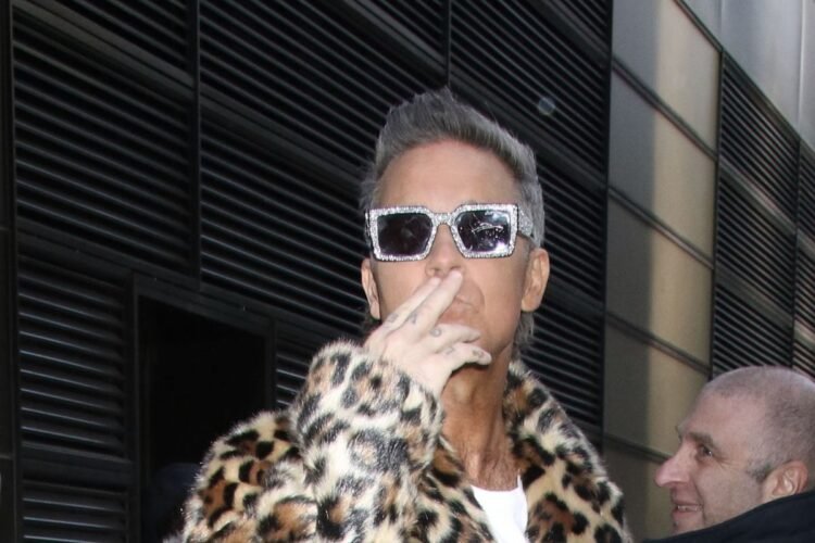 Well-Known Pop Singer Explains Away Cocaine Controversy During World Cup Interview Well-Known Pop Singer Explains Away Cocaine Controversy During World Cup Interview