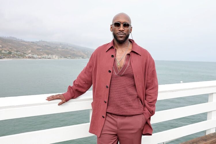 Mahershala Ali Channels The Spirit Of Blade In New Trailer To ‘Your Mother Your Mother Your Mother’