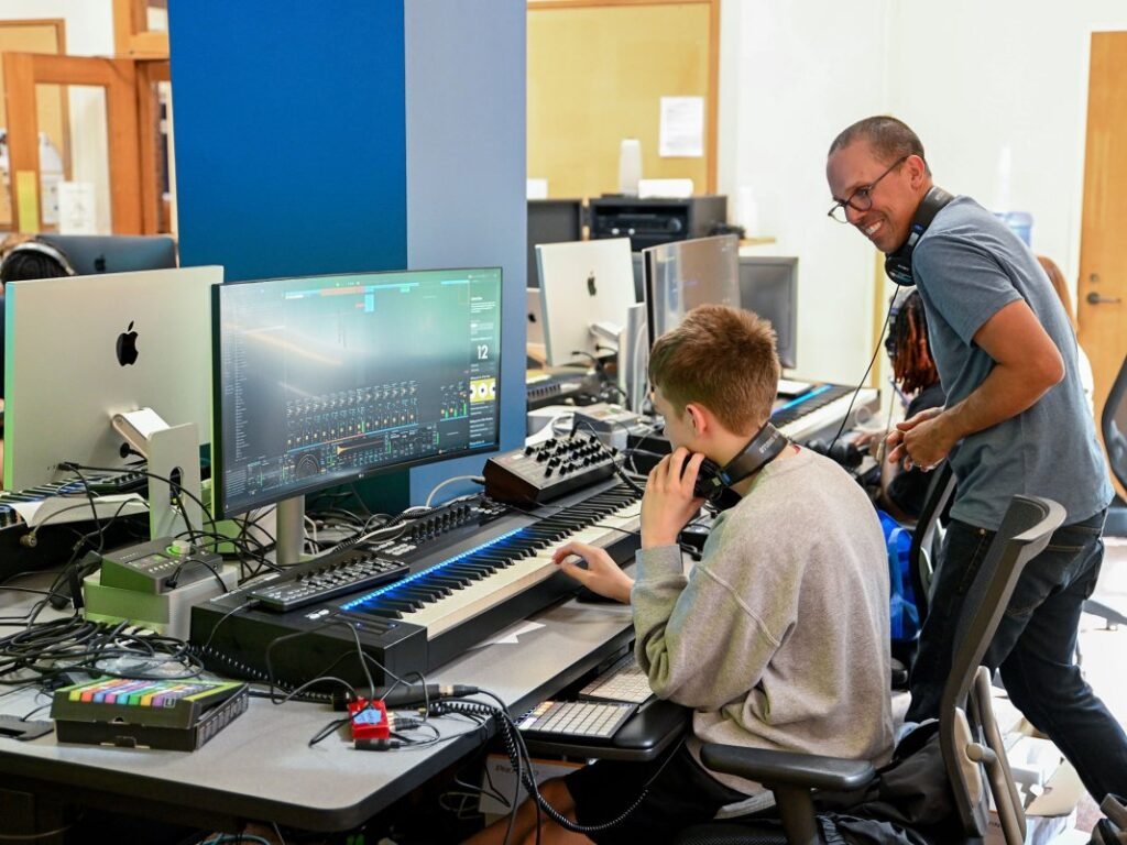 Want to study electronic music production? Eastman School of Music’s new undergraduate degree “explores new ways of creating and experiencing music with technology” Want to study electronic music production? Eastman School of Music’s new undergraduate degree “explores new ways of creating and experiencing music with technology”