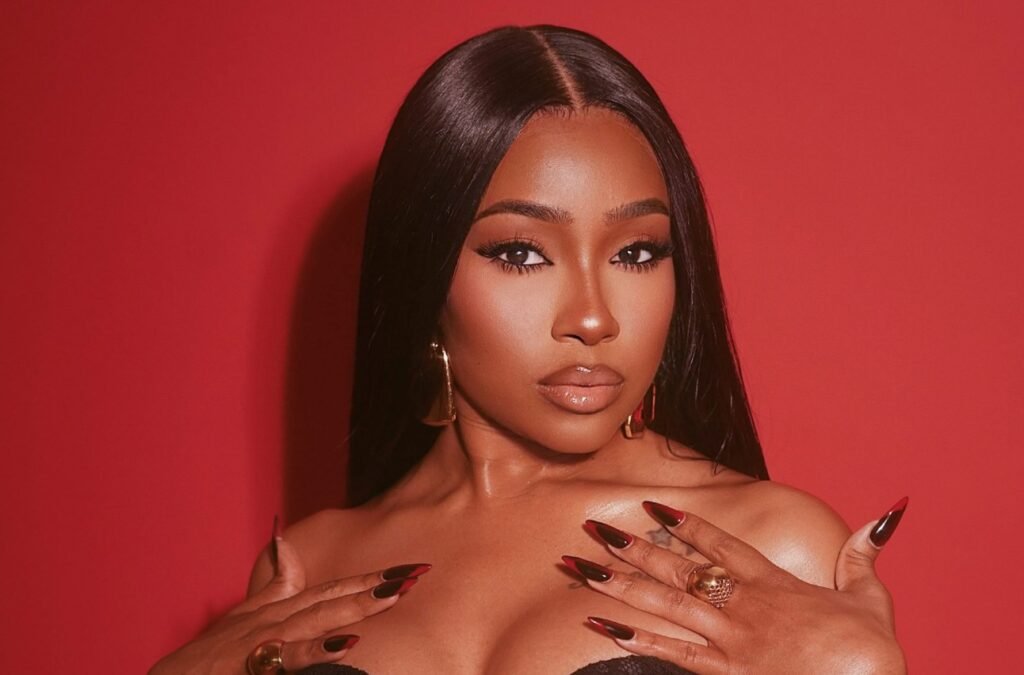 Yung Miami Releases Two ‘Spend Dat’ Remixes Feat. Lil Baby, Kodak Black, Shenseea, Vybz Cartel, Davido Yung Miami Releases Two ‘Spend Dat’ Remixes Feat. Lil Baby, Kodak Black, Shenseea, Vybz Cartel, Davido