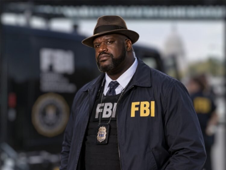 Shaq Is Fighting The Internet Over That FBI Badge! Shaq Is Fighting The Internet Over That FBI Badge!
