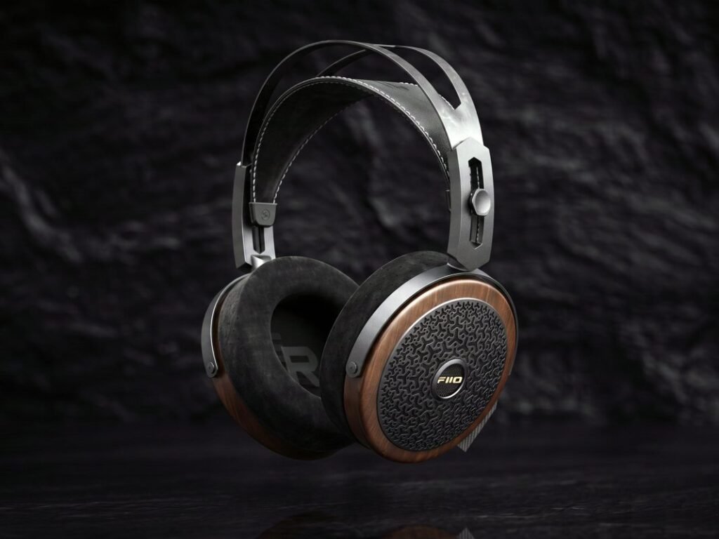 With an 800 nanometer diamond-coated diaphragm, FiiO’s new FT15 headphones are for the serious audiophile With an 800 nanometer diamond-coated diaphragm, FiiO’s new FT15 headphones are for the serious audiophile