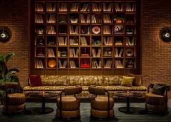Inside 5 of Los Angeles’s best hi-fi bars