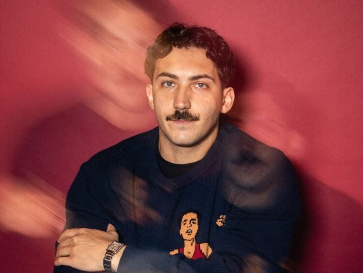 Stoic’s 9-to-5 routine has helped him release over 1,000 beats