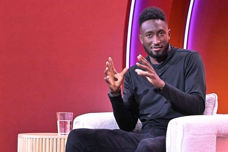 Tesla Stans Are Big Mad At Marques Brownlee aka MKBHD For Calling CAP on Elon’s Flying Car Tesla Stans Are Big Mad At Marques Brownlee aka MKBHD For Calling CAP on Elon’s Flying Car