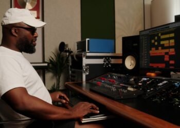 TIEKS on choosing Focusrite’s ISA C8X interface for his new studio