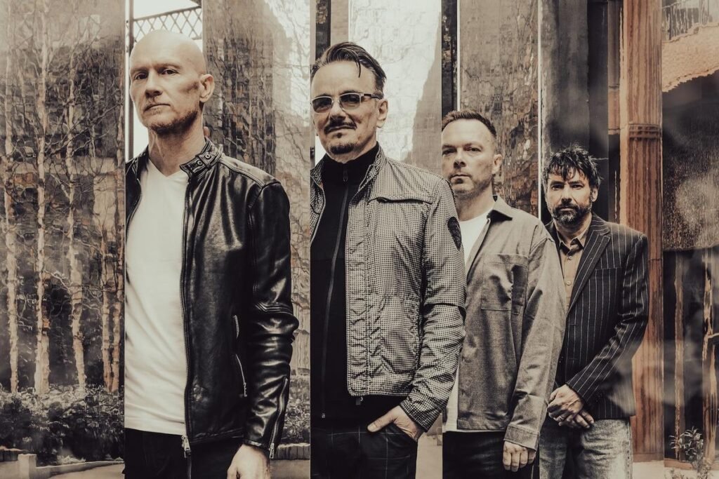 The Pineapple Thief's Bruce Soord Dives Into New Album